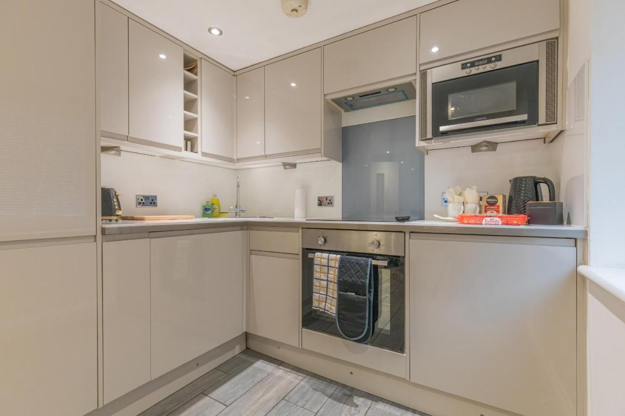 Luxury Hollywood Getaway In The Heart Of The City Brighton Luaran gambar
