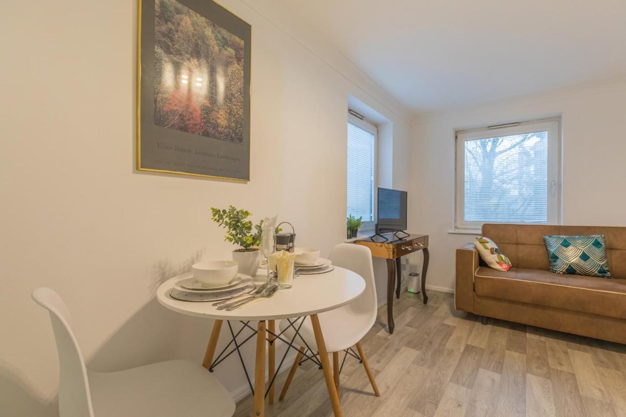 Luxury Hollywood Getaway In The Heart Of The City Brighton Luaran gambar