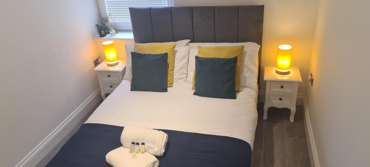 Luxury Hollywood Getaway In The Heart Of The City Brighton Luaran gambar